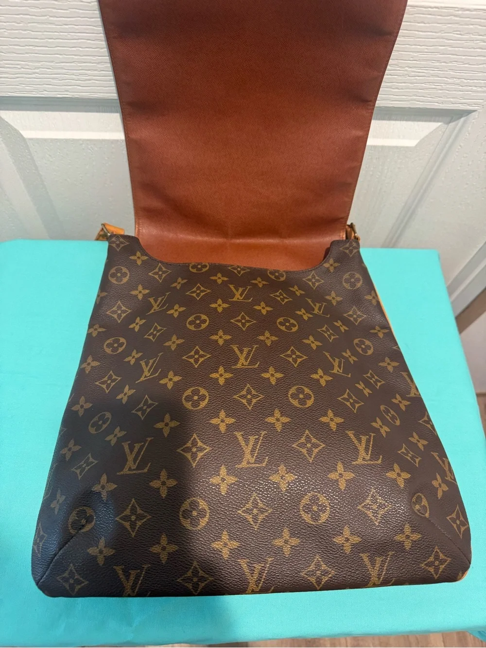 Louis Vuitton Musette Messenger Bag